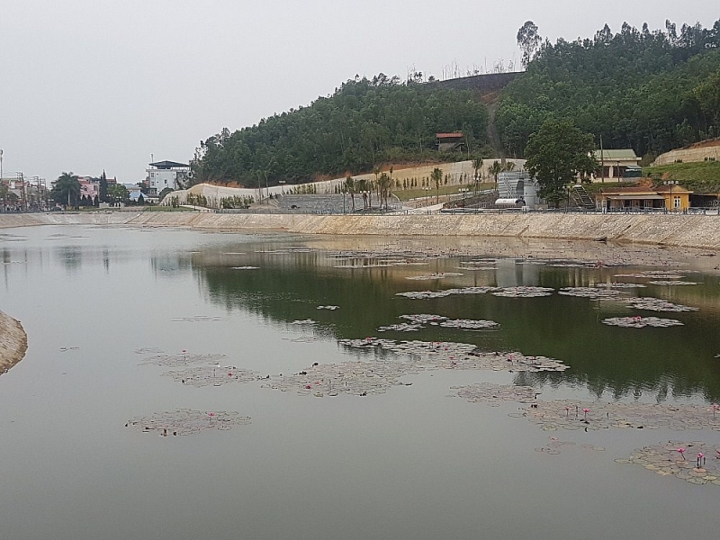 ho yen trung quang ninh du lich ho tren nui