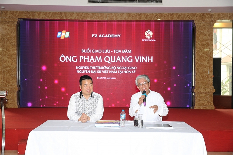 f2 academy hanh trinh ve coi nguon