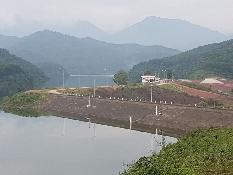 quang ninh nang cap nhieu ho chua nuoc bang von doi ung oda