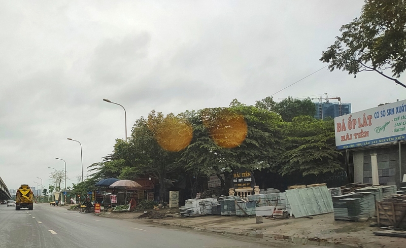 ha noi nhieu vi pham trat tu do thi tren duong nguyen xien