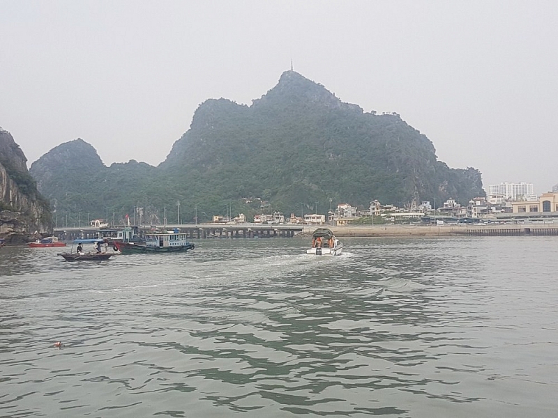 ha long quang ninh phuong tien giao thong duong thuy hoat dong tro lai sau cach ly chong dich