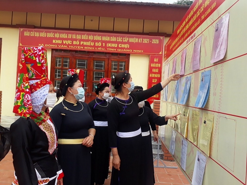 binh lieu quang ninh nang gia tri ngay bau cu la ngay hoi van hoa tieu bieu