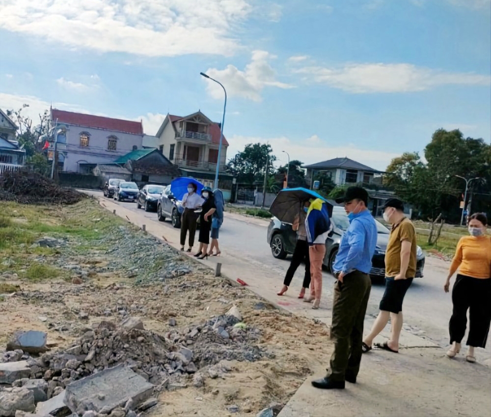 Cơn “sốt” đất nền ven thành phố Vinh chững lại, nhiều nhà đầu tư bỏ cọc “tháo chạy”