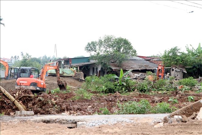 Thu hồi đất phải thông báo trước bao nhiêu ngày?