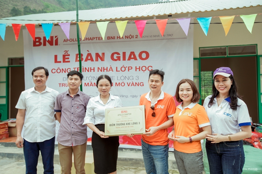 Văn Yên (Yên Bái): Bàn giao công trình nhà lớp học cho trường Mầm non Mỏ Vàng