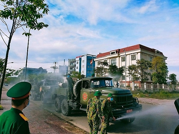 bo doi hoa hoc phun khu khuan tai thanh pho ha tinh