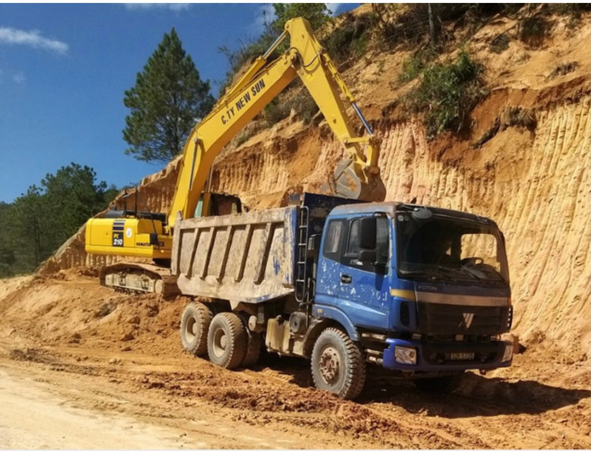 nha thau yeu kem chu dau tu bi phe binh