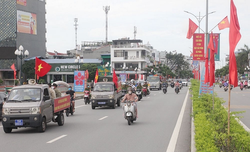 le chan hai phong lien ket day manh cong tac trat tu duong he ve sinh moi truong tren tuyen duong to hieu