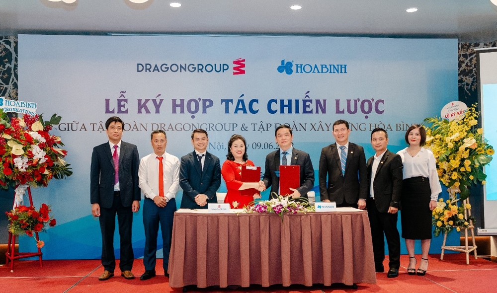 Tập đoàn DragonGroup và Tập đoàn Xây dựng Hòa Bình ký kết hợp tác chiến lược