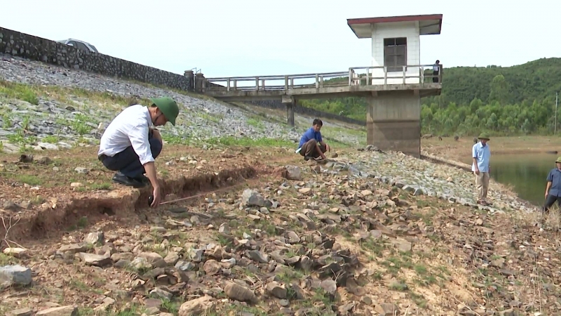 quang binh nhieu cong trinh thuy loi hu hong cho khac phuc