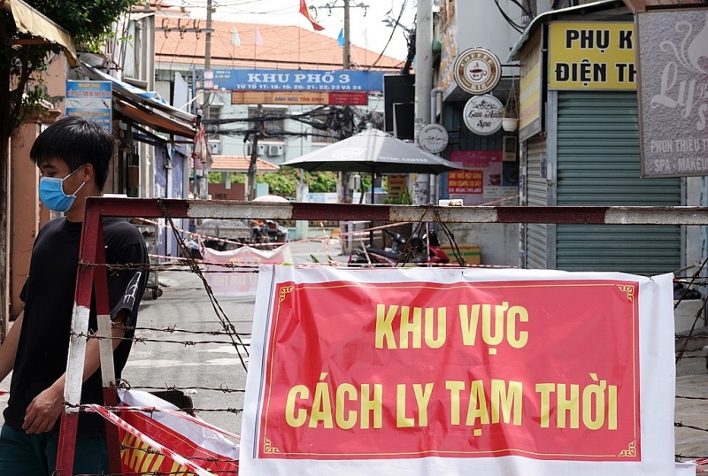 thanh pho ho chi minh kiem soat khoanh vung dap dich doi voi 4 xa thi tran tai huyen hoc mon