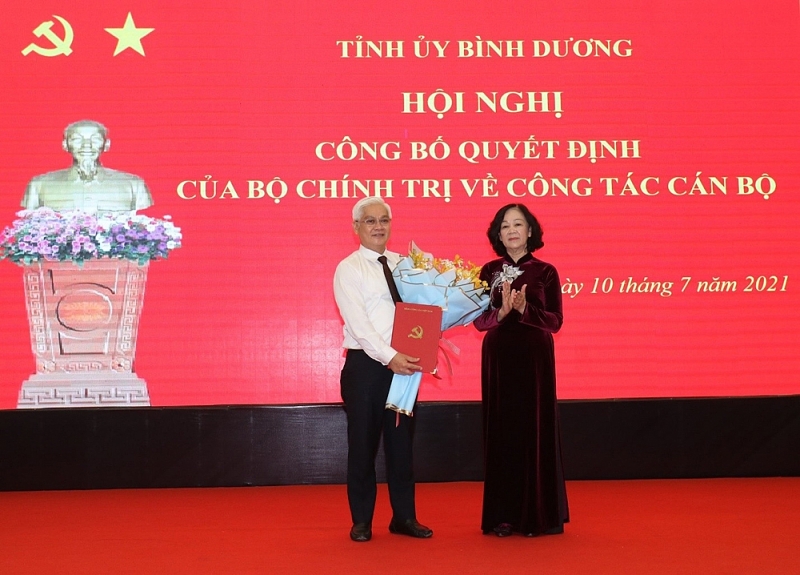 ong nguyen van loi lam bi thu tinh uy binh duong