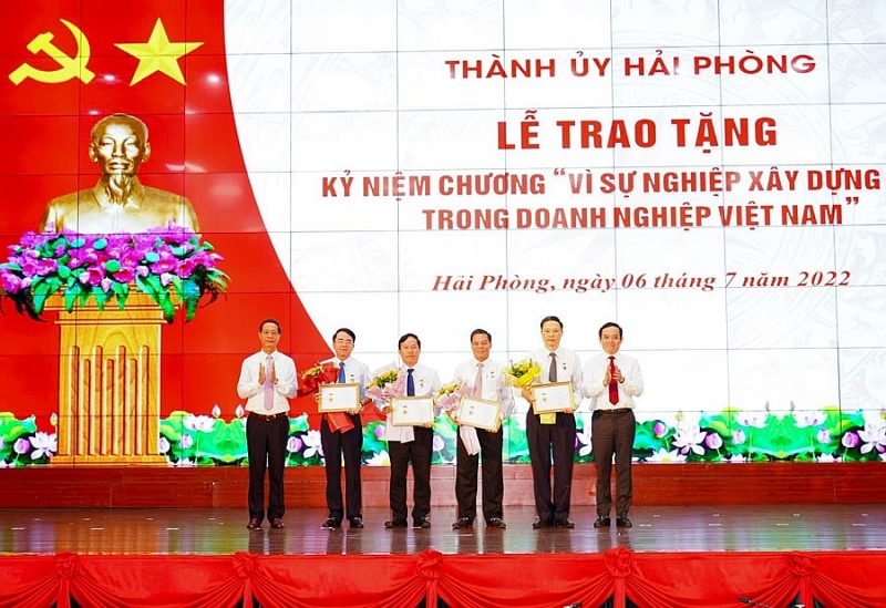 hai phong to chuc hoi nghi thanh uy lan thu 8