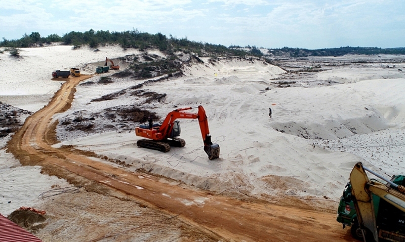 quang binh ho tro nha dau tu khoi cong du an cum trang trai dien gio