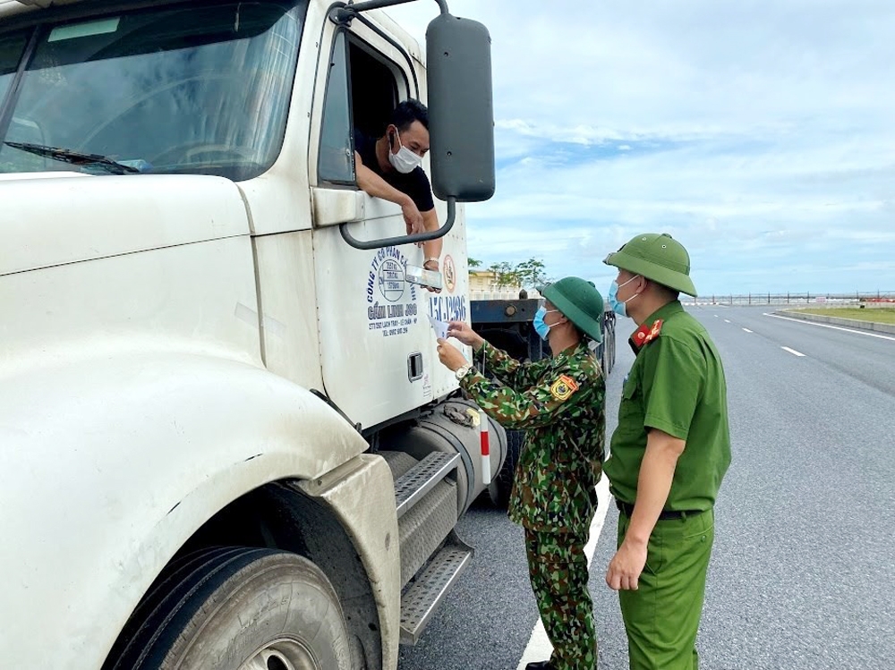 Hải Phòng: Tổ chức lực lượng, phối hợp bảo đảm kiểm soát “luồng xanh”