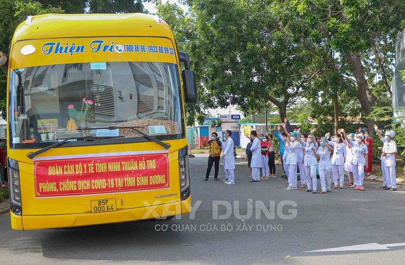 ninh thuan dua 40 tinh nguyen vien vao binh duong thanh pho ho chi minh ho tro phong chong dich covid 19