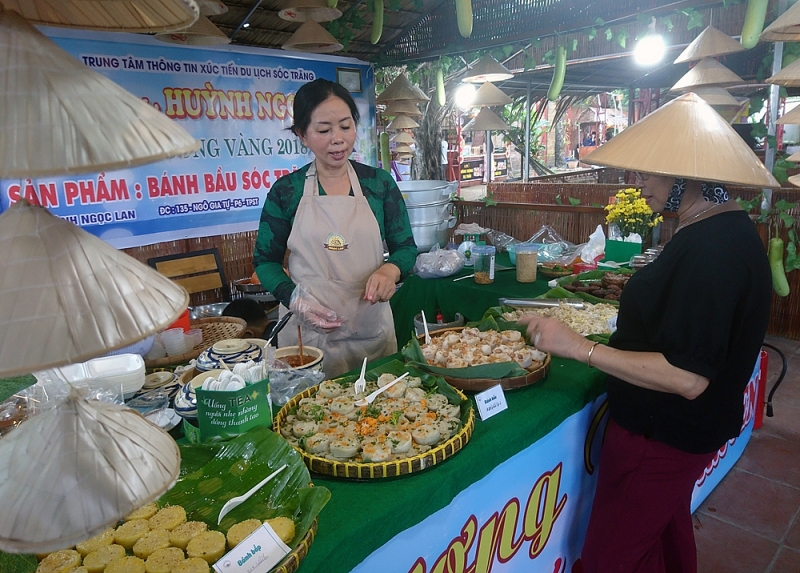 lang du lich sinh thai ong de khai mac ngay hoi banh dan gian nam bo