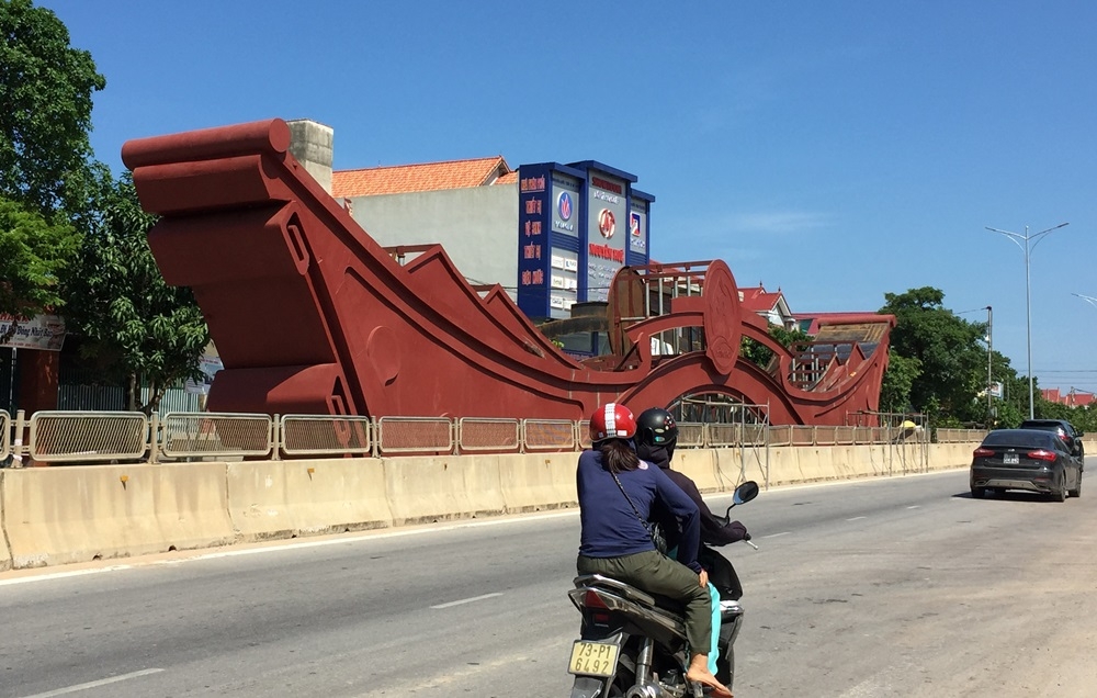 Quảng Bình: Ngổn ngang công trình gần 14 tỷ đồng chào mừng Đại hội Đảng bộ thành phố Đồng Hới