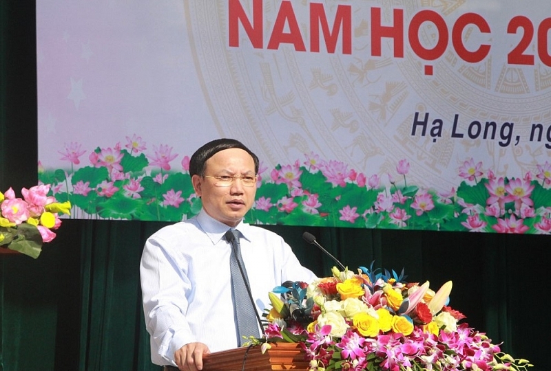 quang ninh truong so khang trang buoc vao nam hoc moi