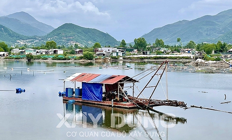 doi lot thi cong nao vet dong song o thanh pho nha trang de hut cat