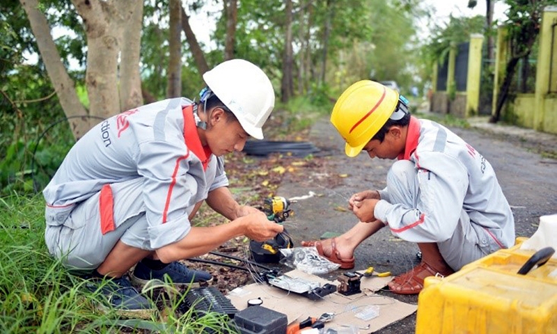 Viettel “liên thông” sóng di động, giúp chính quyền, người dân đảm bảo liên lạc sau bão số 4