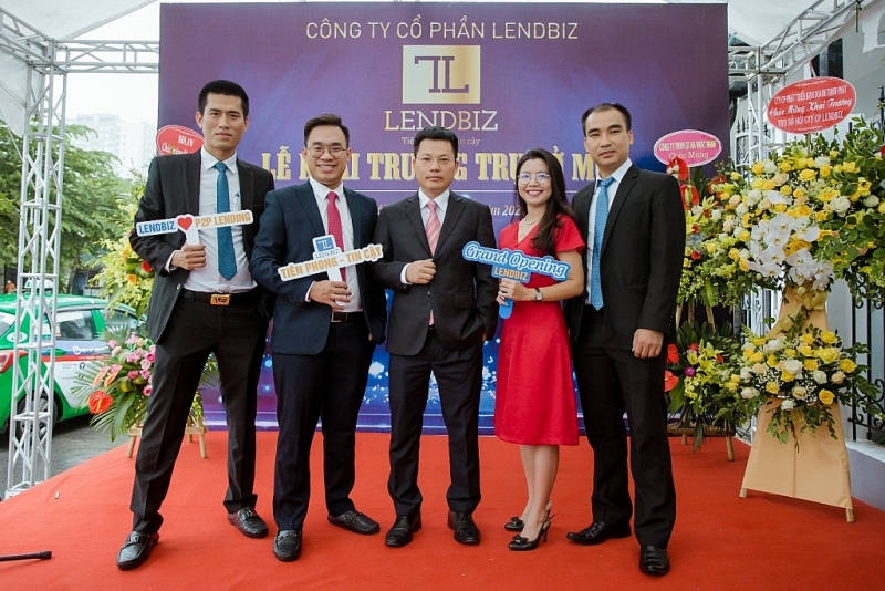 cong ty co phan lendbiz khai truong van phong lam viec