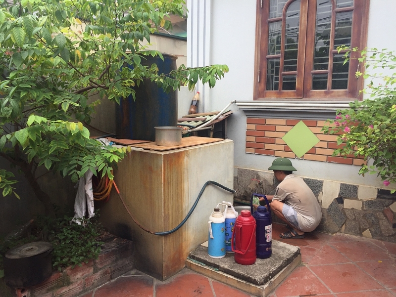 di tim nguyen nhan mot so xa tai ngoai thanh ha noi nguoi dan keu khat nuoc sach