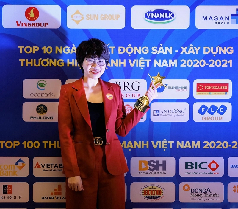 sunshine group duoc vinh danh trong top 10 thuong hieu manh viet nam nganh bat dong san xay dung