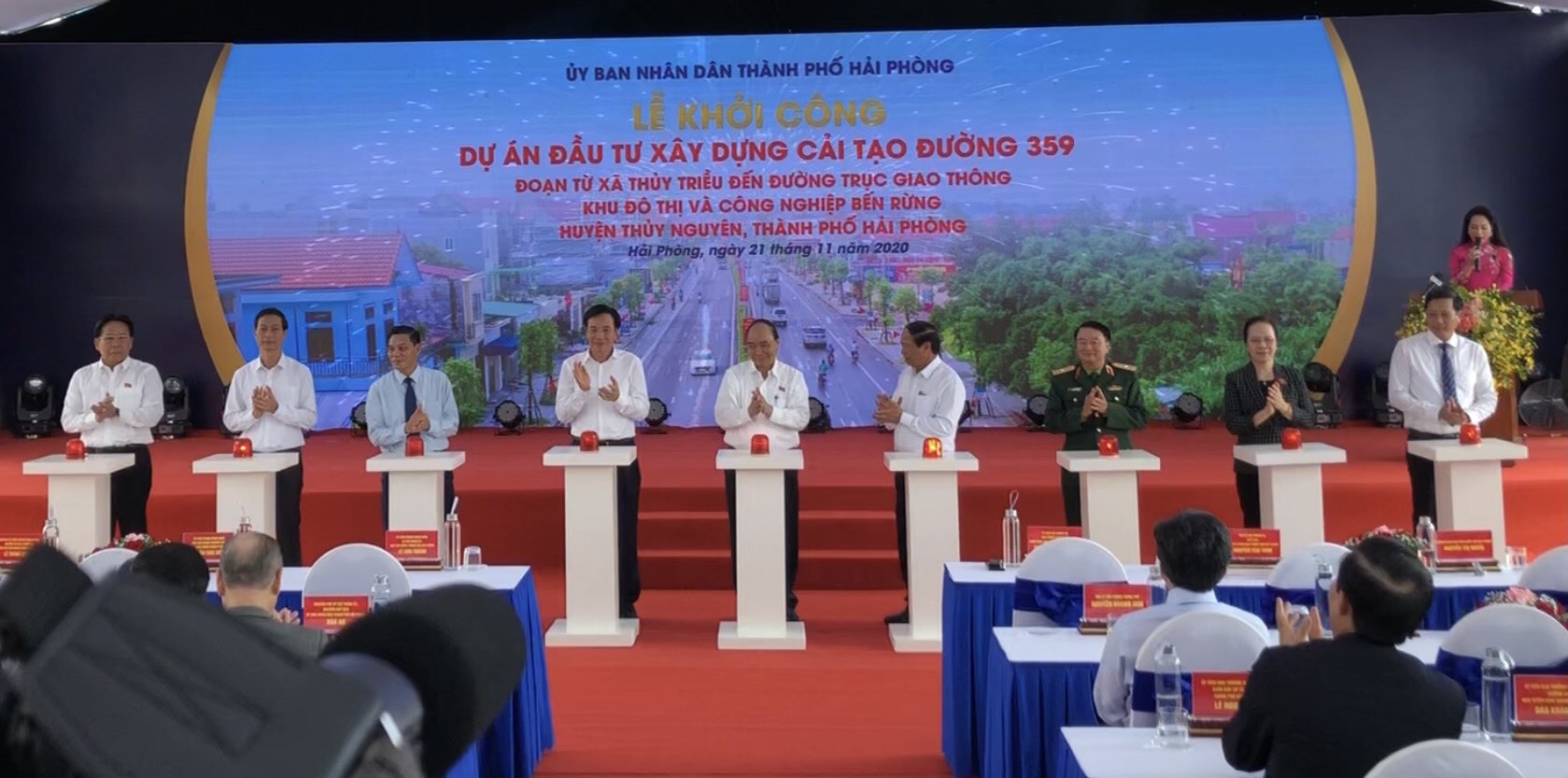 Thủ tướng Chính phủ bấm nút khởi công Dự án Đầu tư xây dựng cải tạo đường 359 tại Hải Phòng
