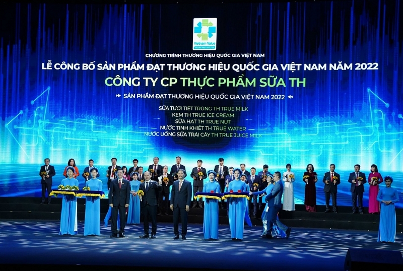 thuong hieu quoc gia vinh danh 5 nhom san pham cua tap doan th