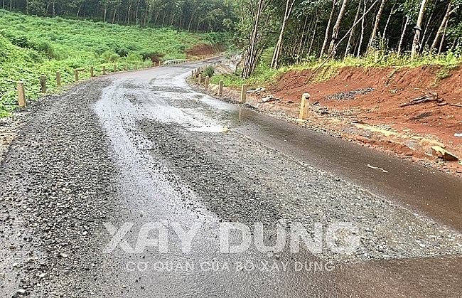 duong 140 ty o gia lai hu hong nang nha thau yeu nang luc hay chu dau tu buong long