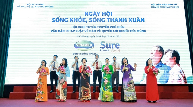 vinamilk dong hanh cung nguoi cao tuoi hai phong lan toa thong diep song khoe song thanh xuan