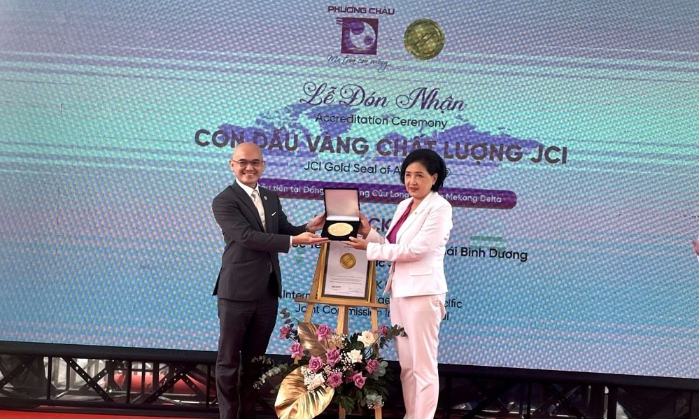 Bệnh viện đầu tiên Đồng bằng sông Cửu Long được cấp chứng nhận Con dấu vàng chất lượng JCI
