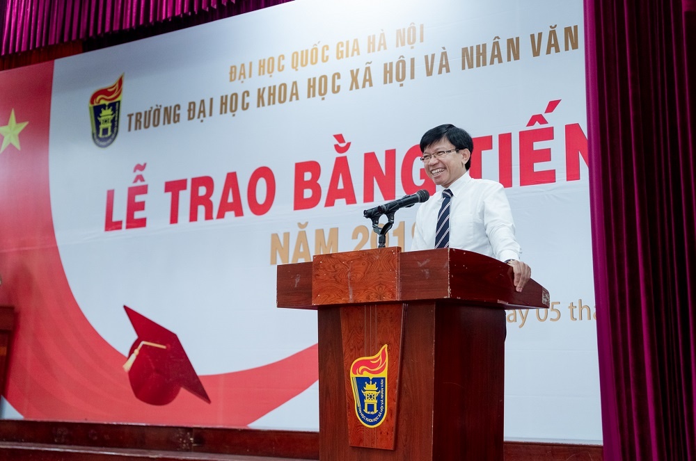 Phó Hiệu trưởng Trường Đại học Khoa học Xã hội và Nhân văn được công nhận chức danh Giáo sư