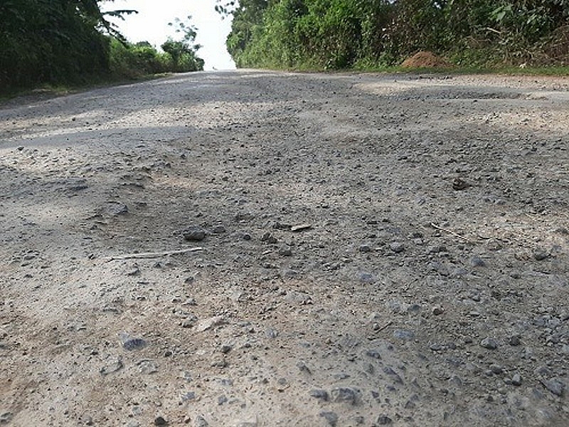 nghe an dan thong kho vi quoc lo 48e nat nhu tuong