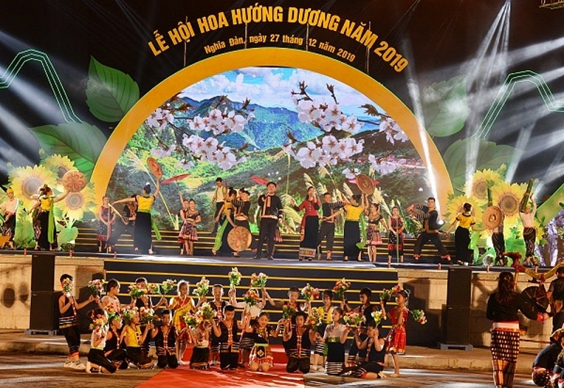 nghe an khai mac le hoi hoa huong duong 2019