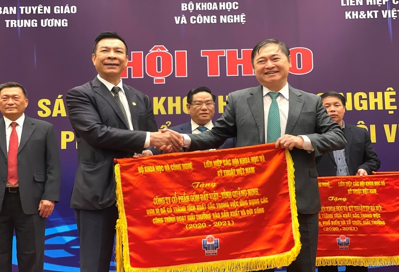 gom dat viet don vi tien phong trong viec nghien cuu sang tao va ung dung khoa hoc cong nghe vao san xuat