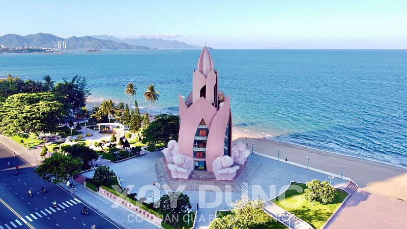 thanh pho bien nha trang duoi goc nhin tu flycam